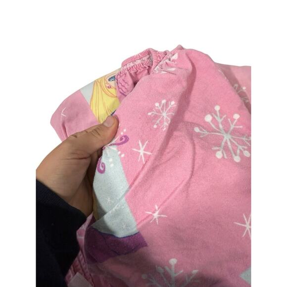 Vintage (2001) Pink Barbie Snowflake Twin Flat Sheet and Fitted Bedding - Picture 3 of 4